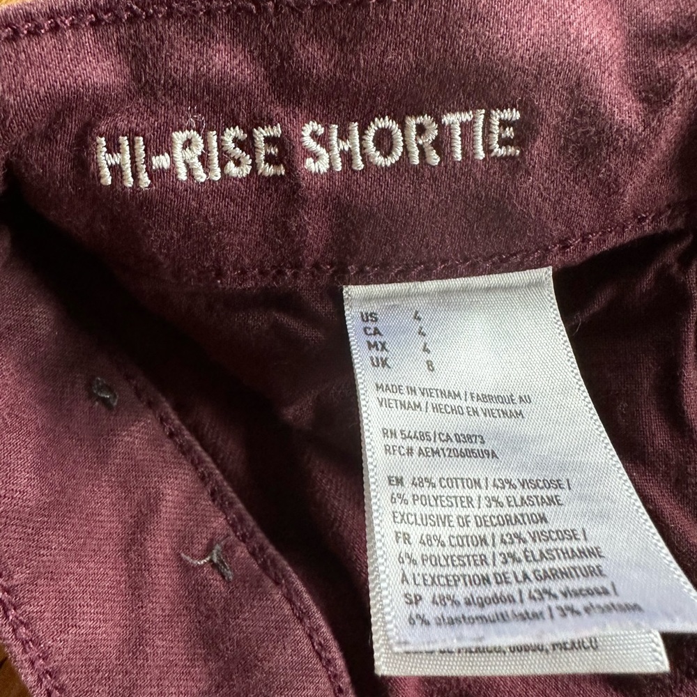 American Eagle Burgundy Twill High Rise Shortie Super Stretch US Size: 4.